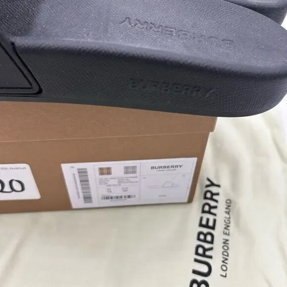 Men’s Burberry rubber pool, slides size 46 made in Italy - Picture 8 of 9